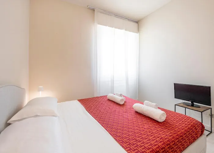 Bright And Modern 2 Double Bedrooms Bocconi Mailand