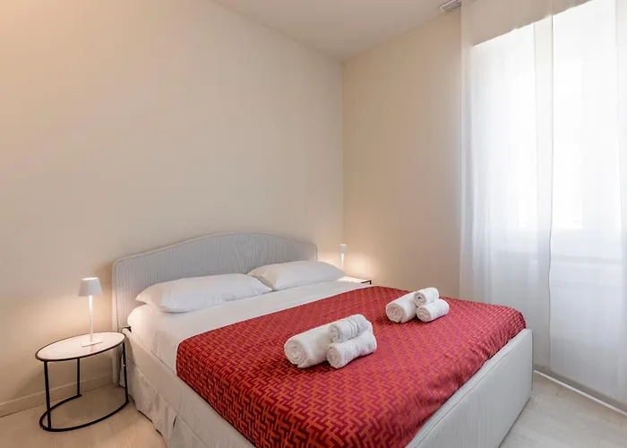 Bright And Modern 2 Double Bedrooms Bocconi * Mailand