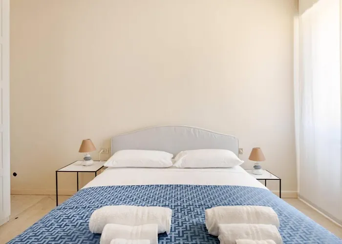 Bright And Modern 2 Double Bedrooms Bocconi Apartment